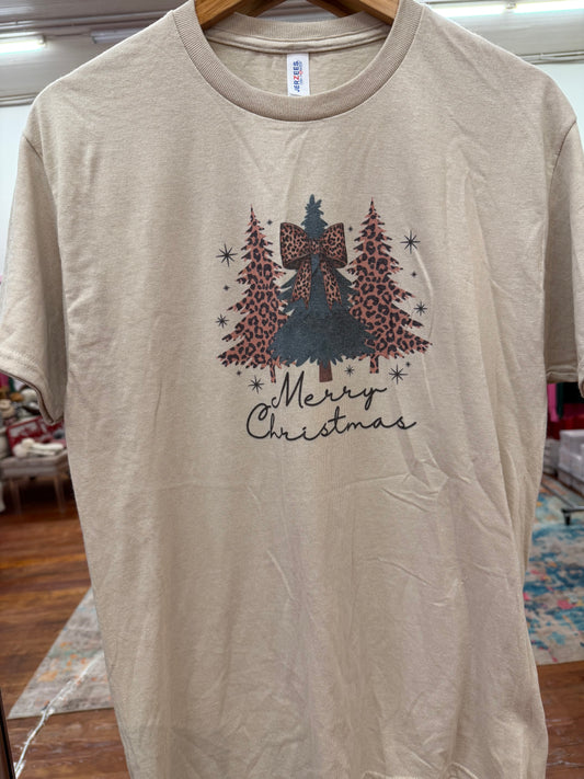 Leopard Green Merry Christmas Tee