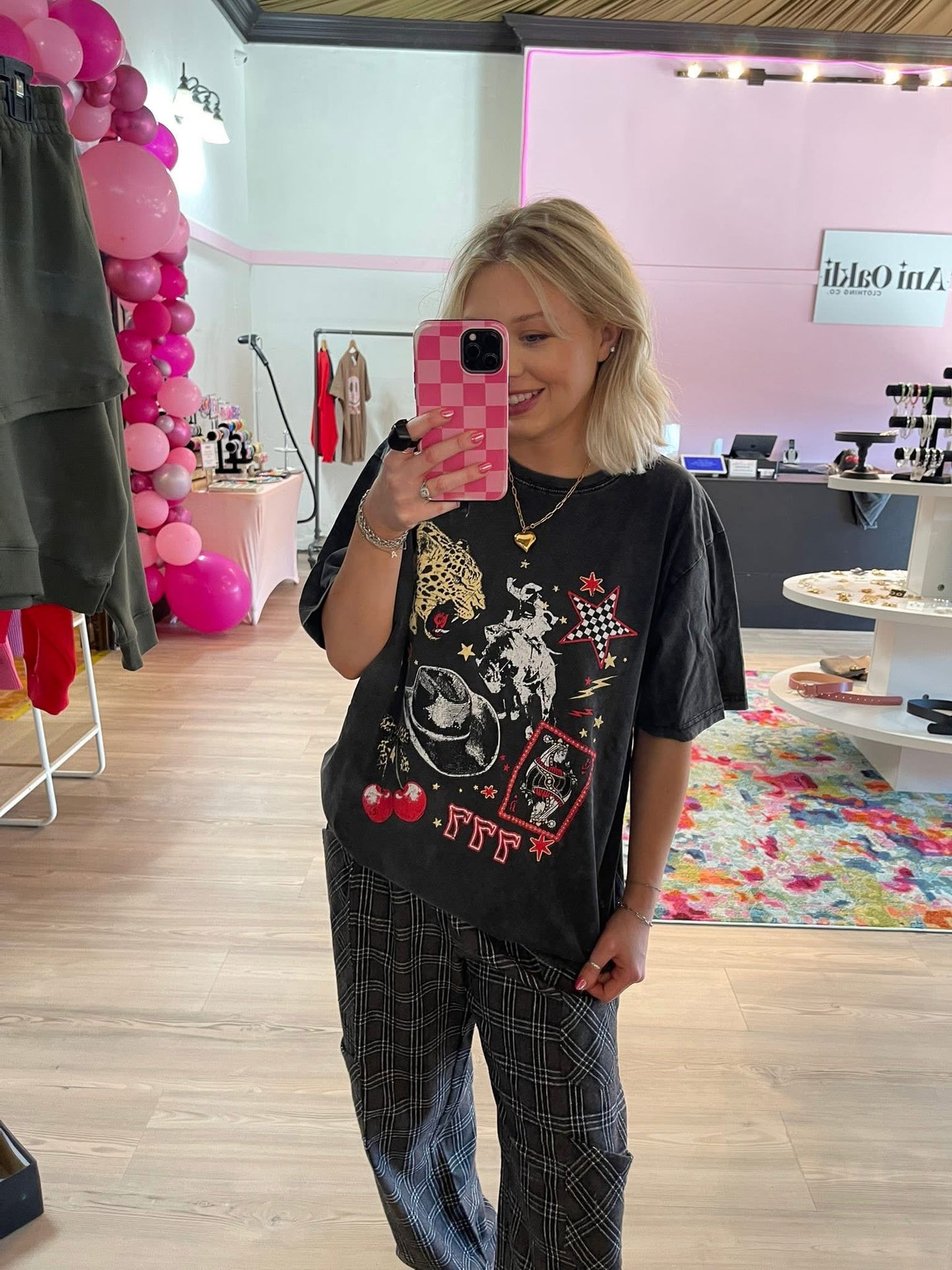 Oversized Retro Western Tee-Zutter