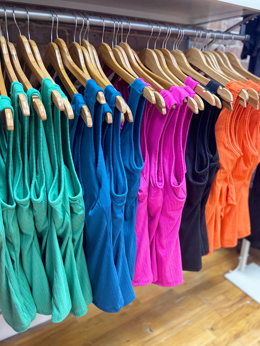 Essential Scoop Neck Tank Top