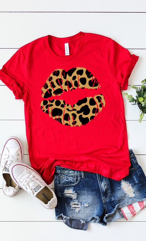 Red Leopard Lip Tee