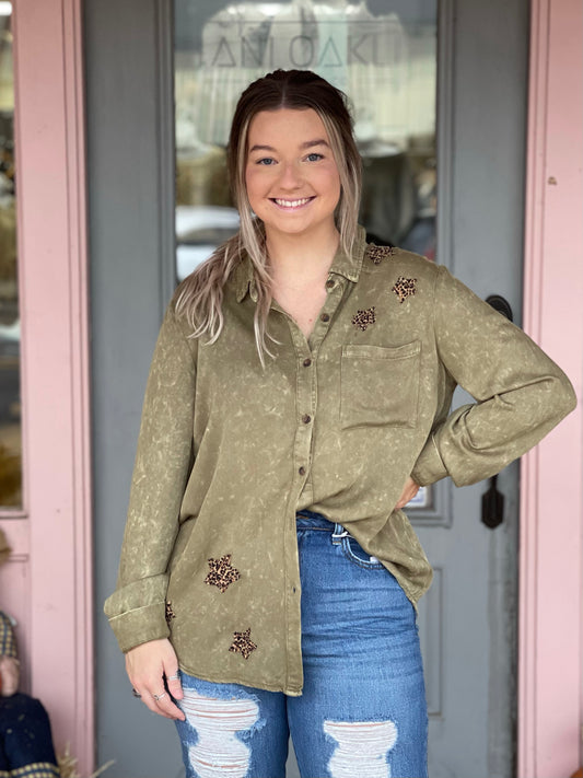 Leopard Star Patch Olive Top