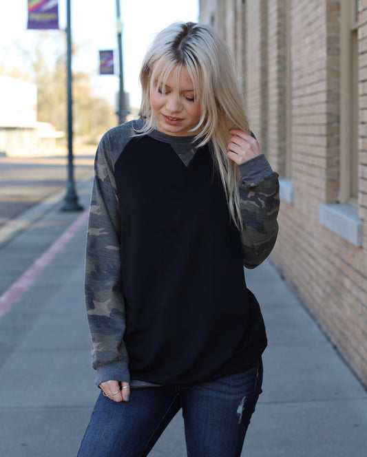 Camo Raglan Sleeve Top