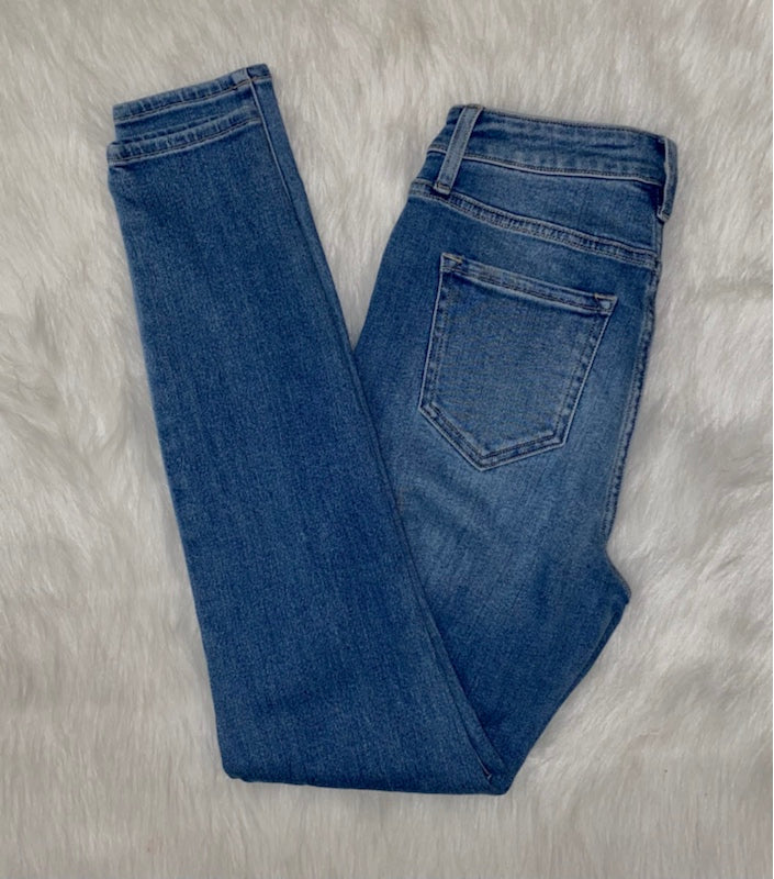 Light Ankle Rise Skinny Jeans